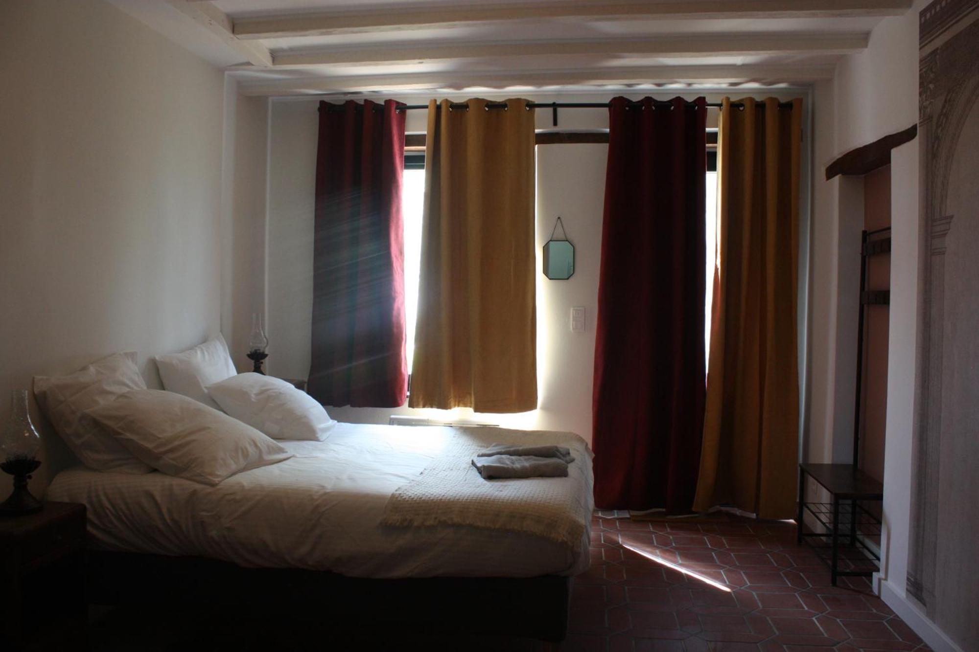 Les Chambres D'Emma Le Liège Kültér fotó